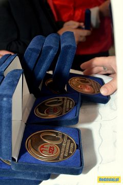 Wręczenie medali z okazji 60-lecia SZS