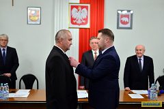 Odznaczanie złotym medalem