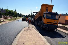 Trwają prace przy nawierzchni ronda