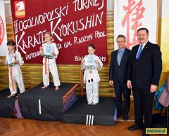 Zawodnicy na podium