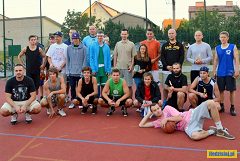 Zawodnicy II Turnieju Streetball w Radzyniu Podlaskim